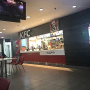 Ресторан быстрого обслуживания KFC на Большой Семёновской улице фото 1 на сайте Sokolinayagora.su
